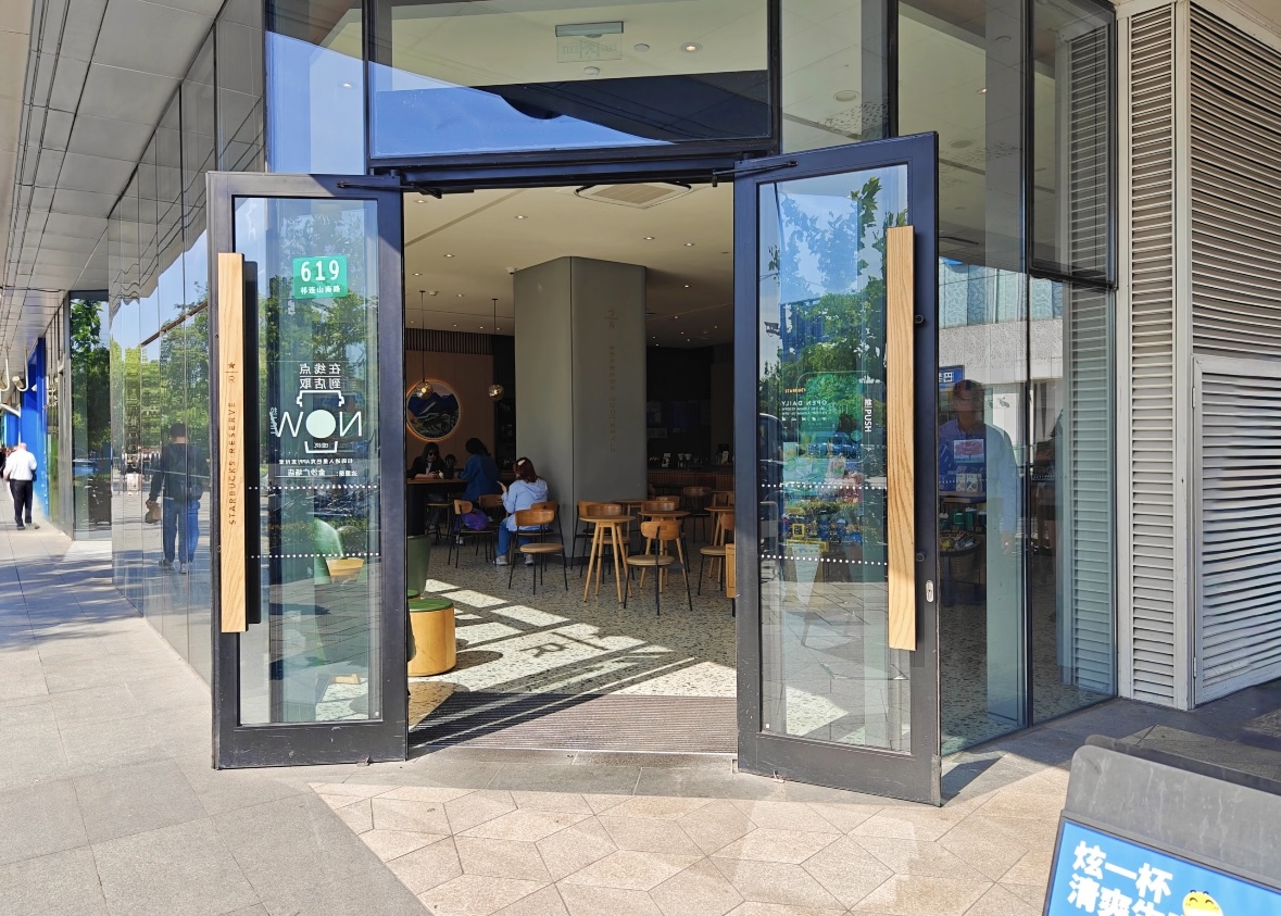 Kommerciel aluminium smart glasbutiksdør Udvendige døre til erhvervsbygninger Orkanpåvirkning butiksdøre i glas