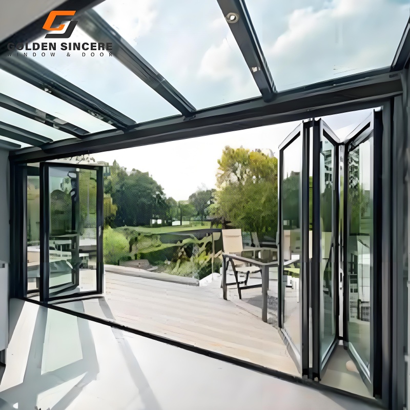GS Hot Sale Aluminium Bifold Terrassedøre med Dobbelt Glas Rustfrit Stål Skærmenet Udvendig Foldedør