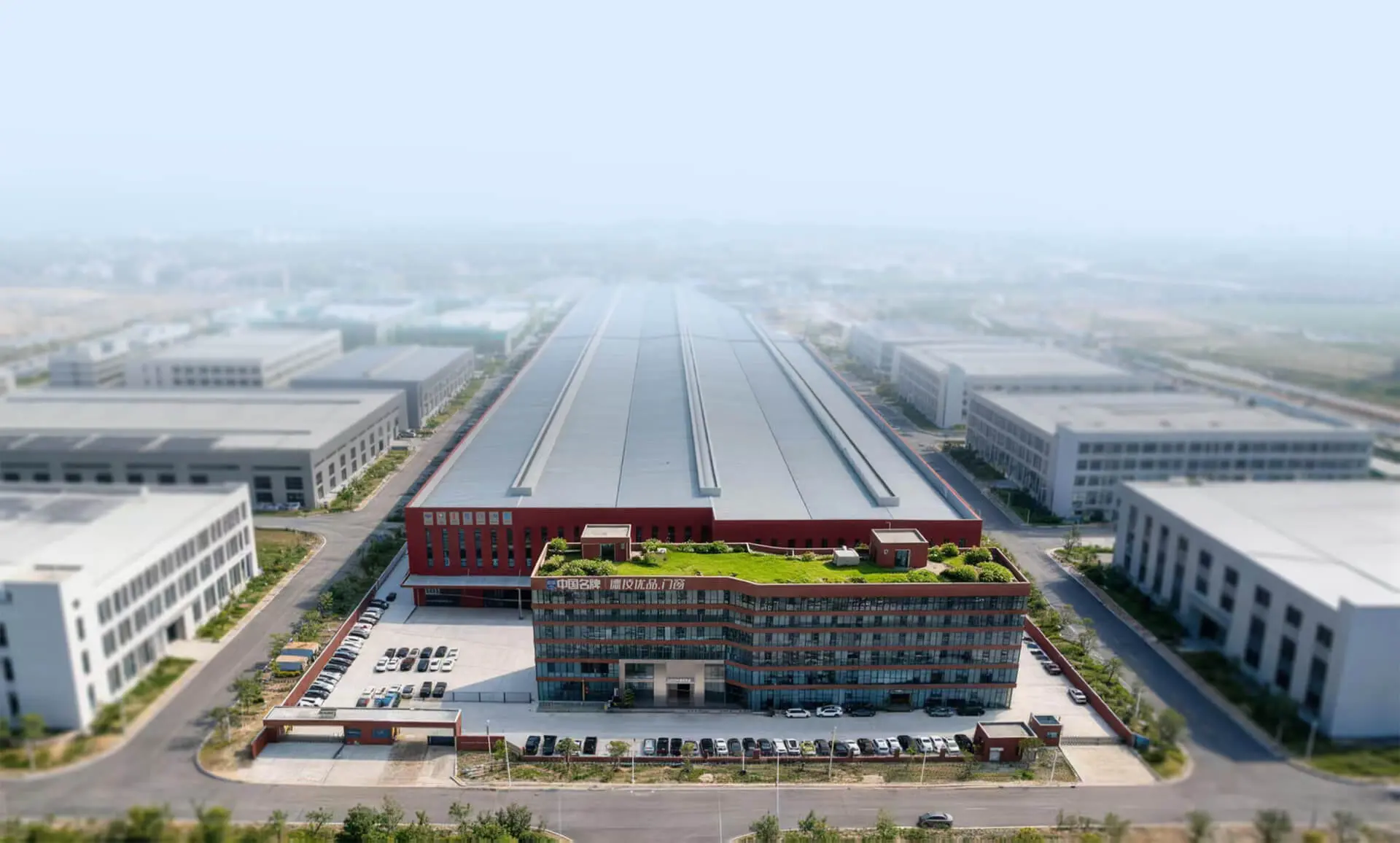 Intelligent produktionsanlæg for aluminiumsvinduer i Foshan